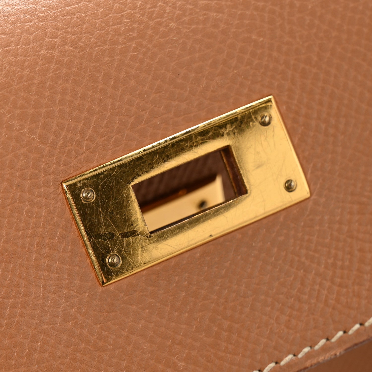 Hermes Courchevel Kelly Sellier 32 Tabac Camel 1742588 – FASHIONPHILE