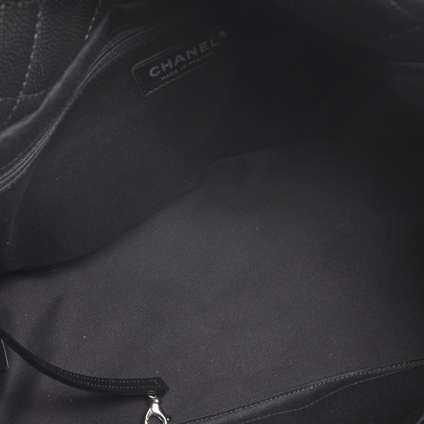 Caviar Timeless CC Tote Dark Silver