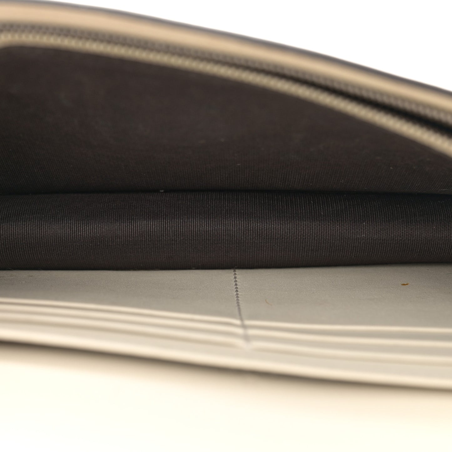 Calfskin Queen Margaret Chain Wallet Mystic White