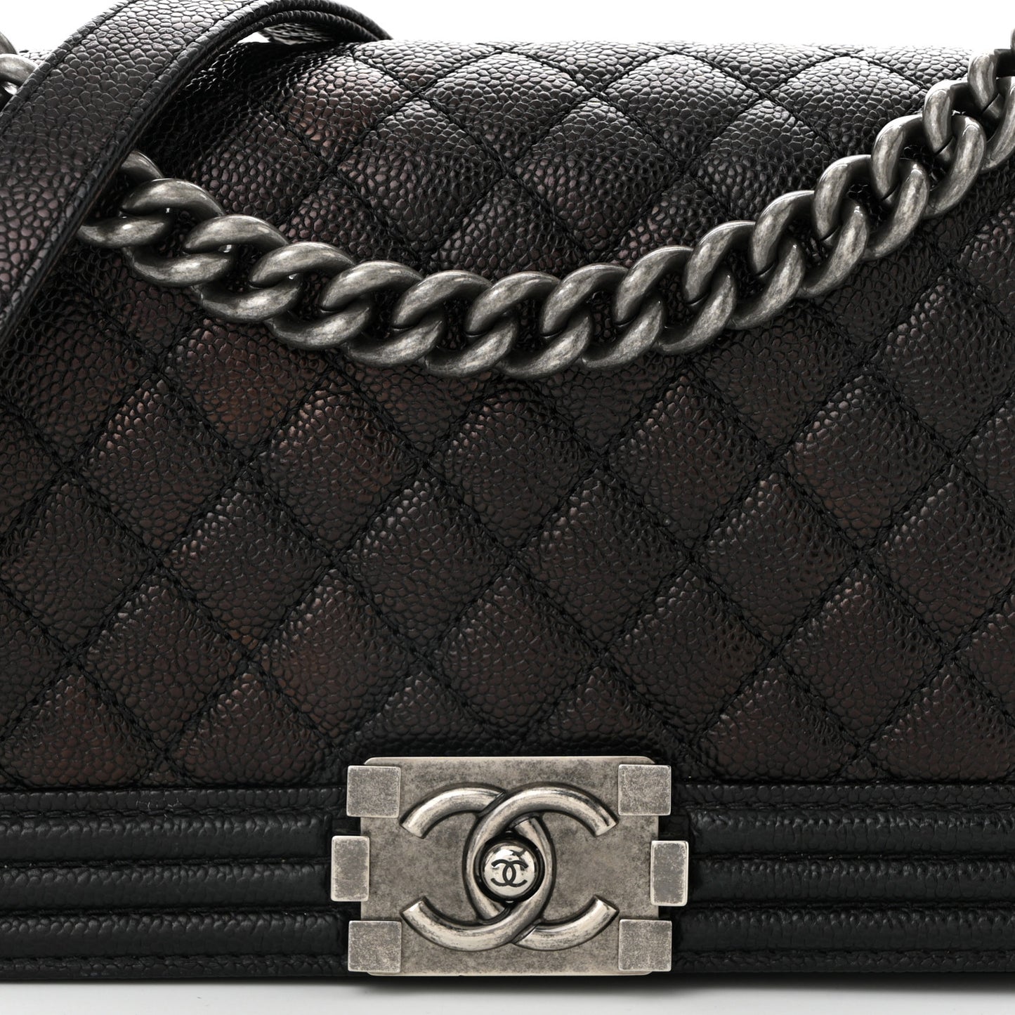 Caviar Quilted Medium Boy Flap Black