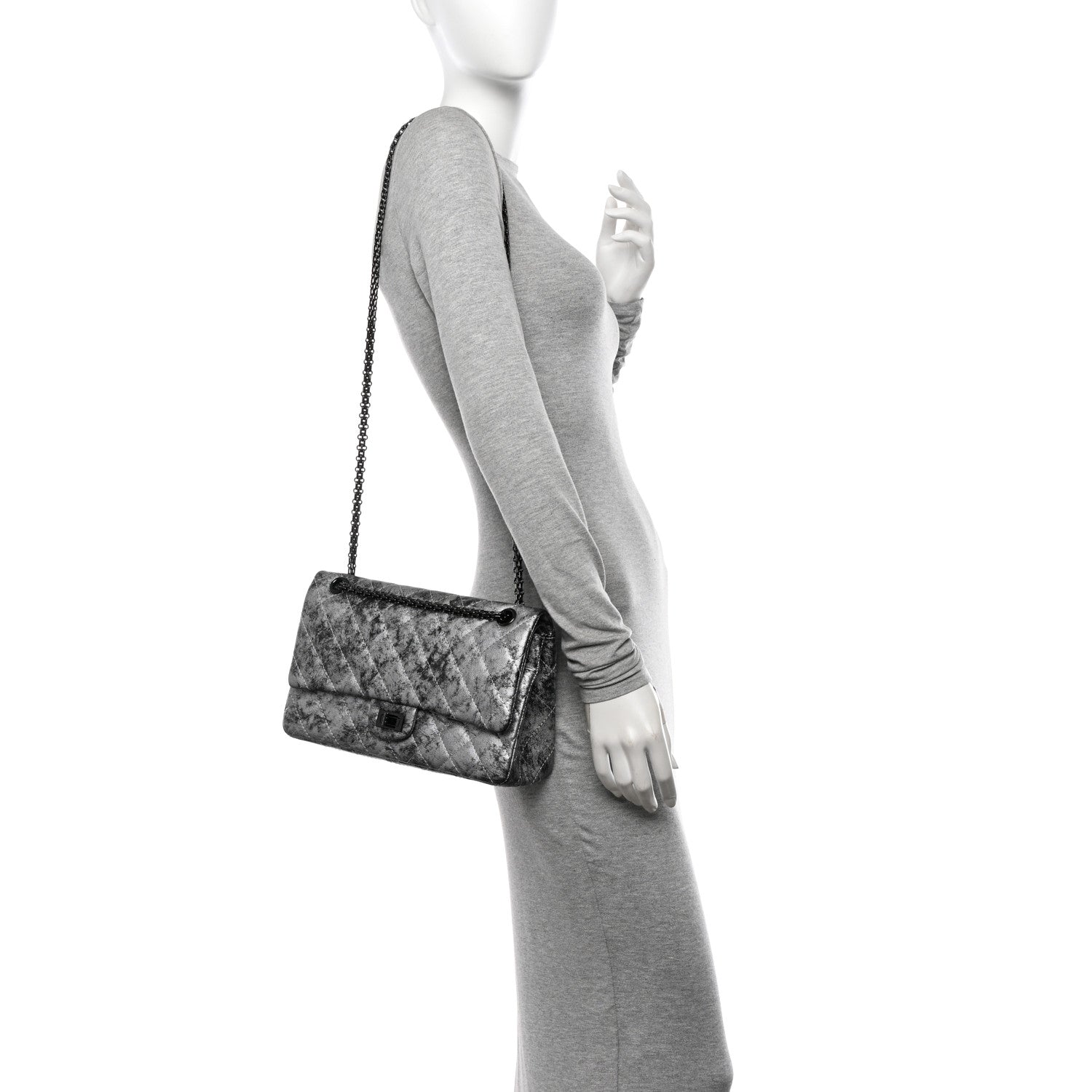 Chanel Metallic Caviar Quilted 2.55 Reissue 226 Flap Silver Black 2 of 10