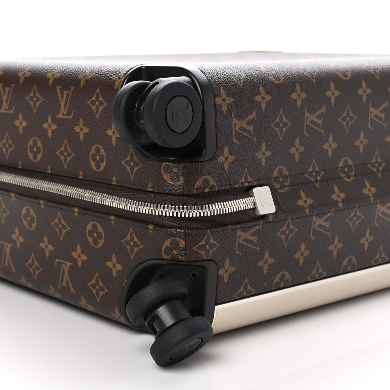Louis Vuitton Monogram Horizon 50 16 of 16