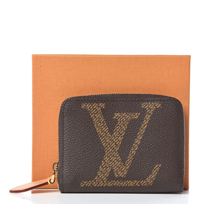 Louis Vuitton Monogram Giant Zippy Coin Purse 8 of 8