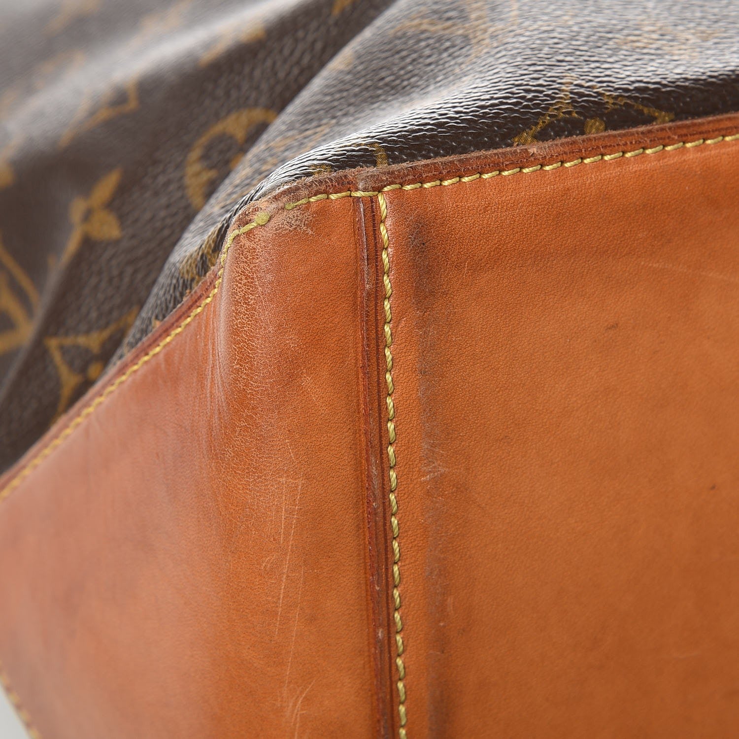 Louis Vuitton Monogram Cabas Mezzo 10 of 11
