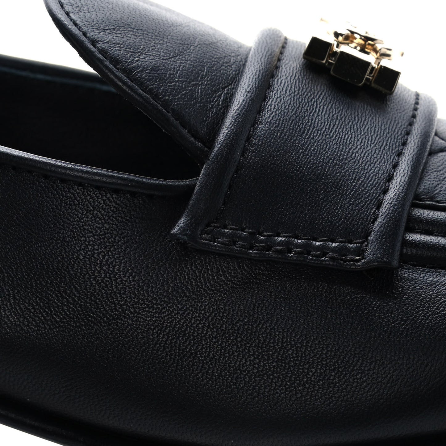 Lambskin Quilted Womens CC Loafers 39 Black