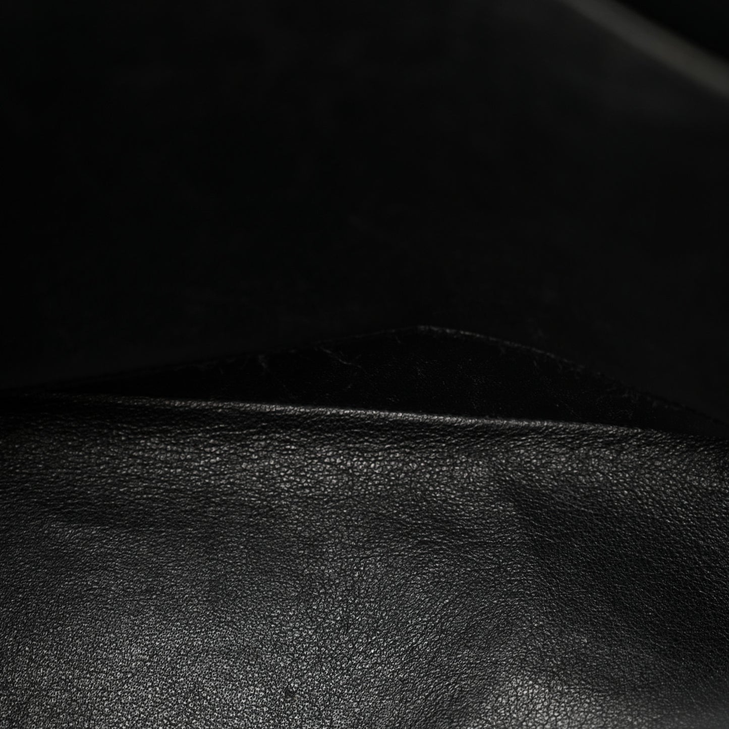 Caviar Quilted Medallion Tote Black