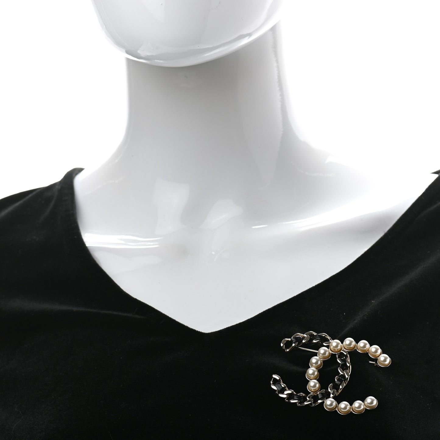 Lambskin Pearl CC Chain Brooch Black Gold