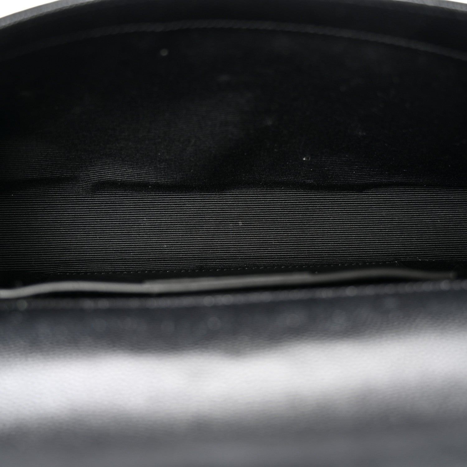 Saint Laurent Grain De Poudre Monogram Cassandre Clutch Black 5 of 13