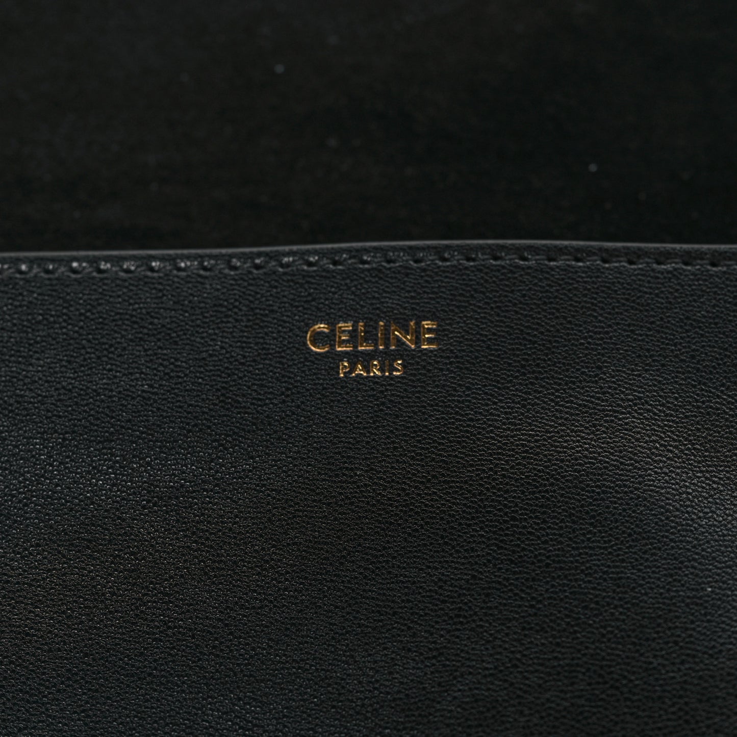 Shiny Lambskin Soft Triomphe Besace Bag Black