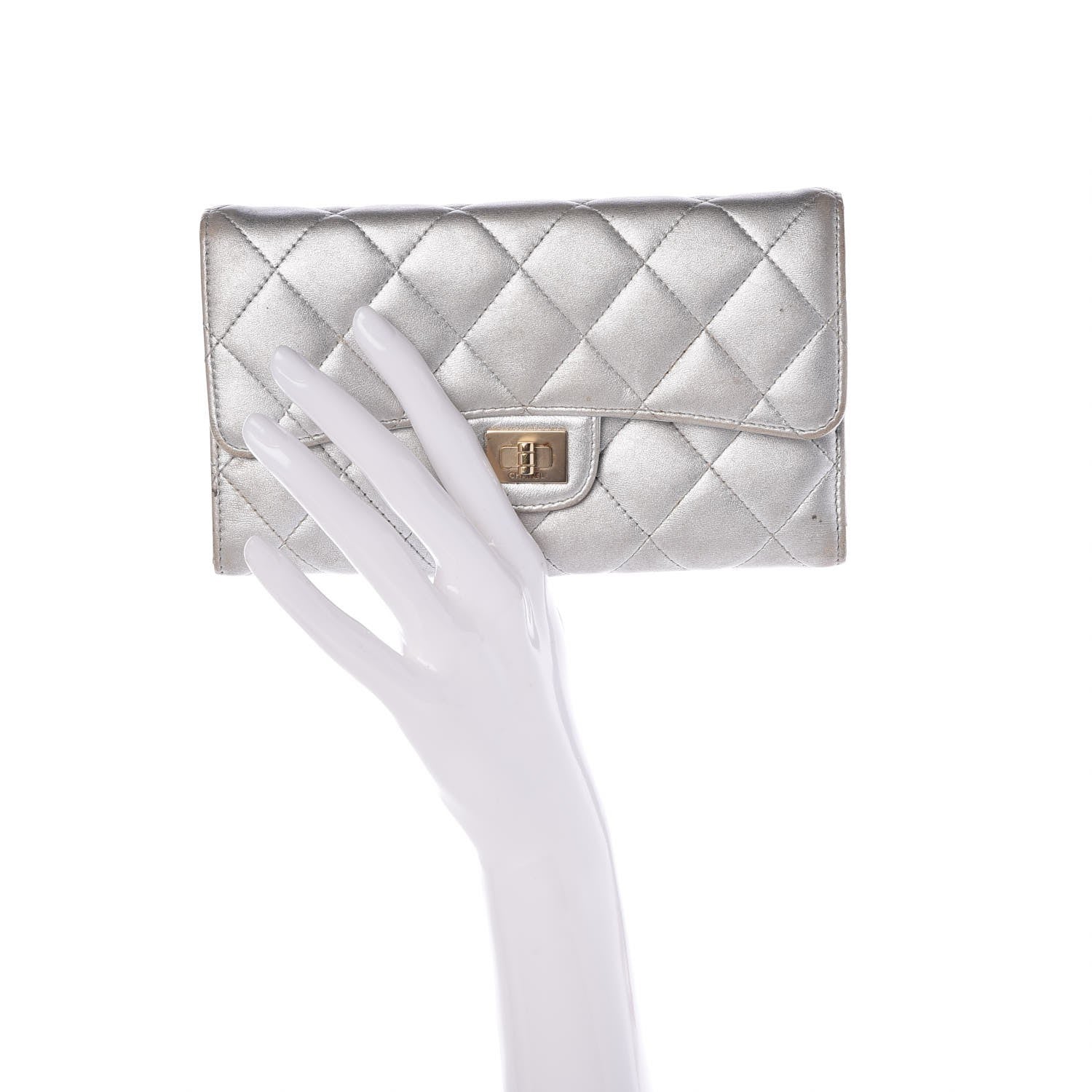 Chanel Metallic Lambskin Quilted Reissue Wallet Silver 2 of 22