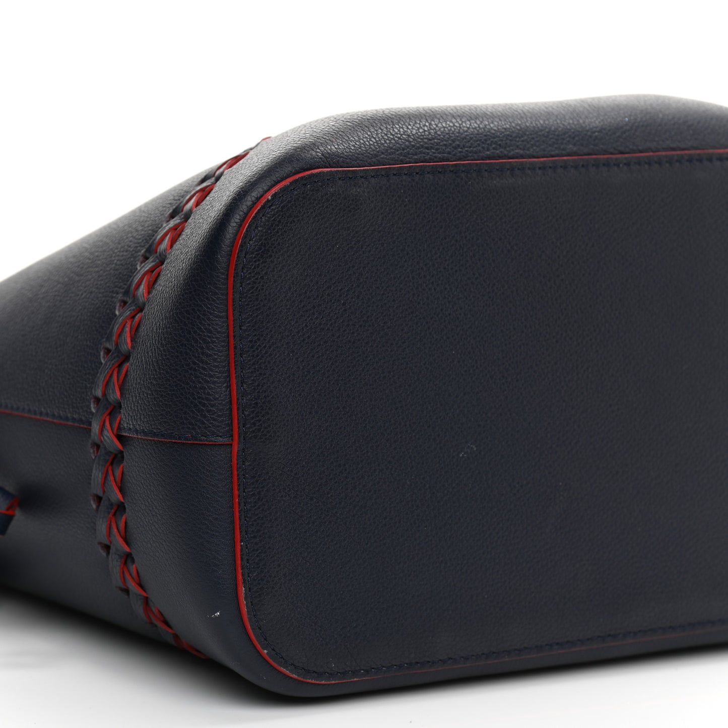 Soft Calfskin Braided Lockme Bucket Marine Rouge