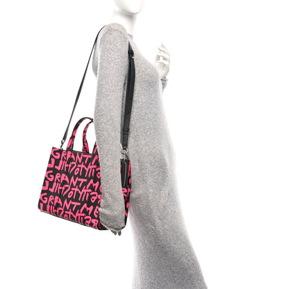Marc Jacobs X STEPHEN SPROUSE Grained Calfskin Medium The Tote Bag Pink 2 of 12