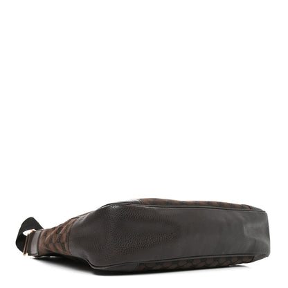 Gucci Monogram Large Messenger Bag Brown 3 of 9