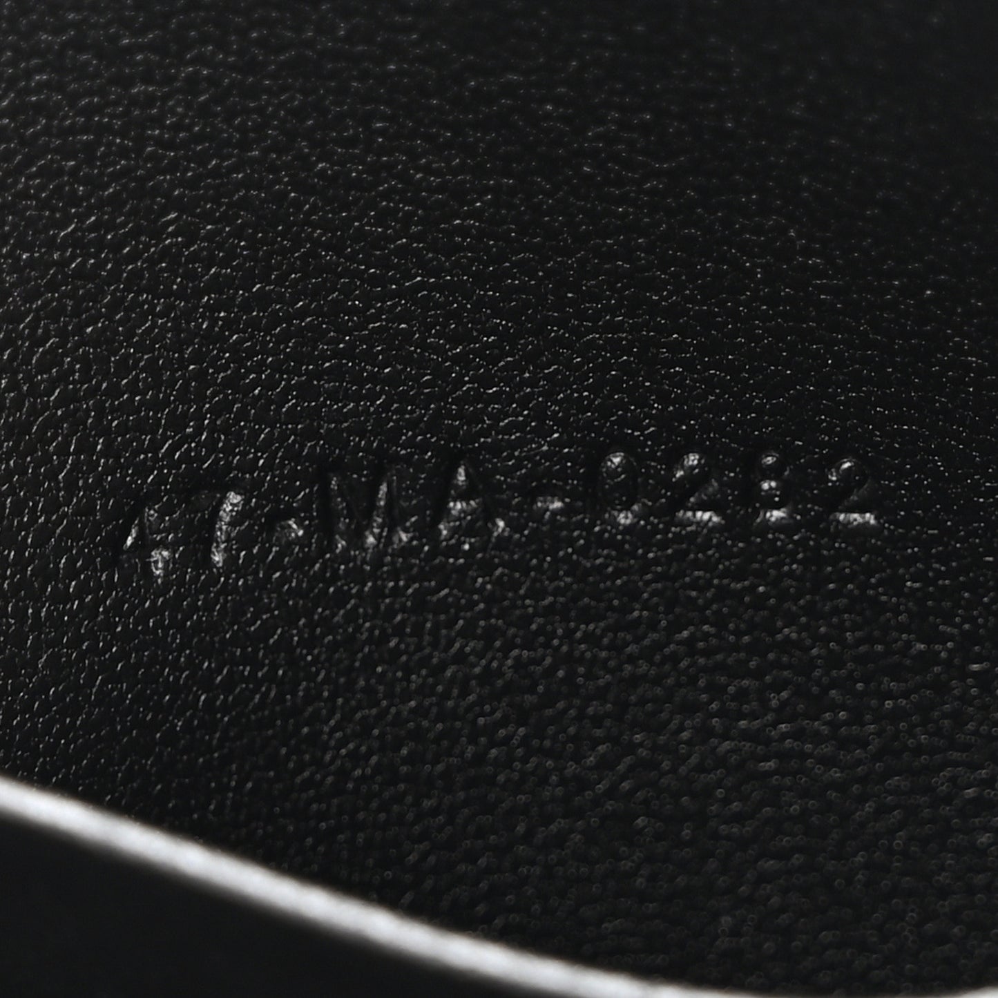 Calfskin Macrocannage Diamond Caro Zipped Pouch With Chain Black