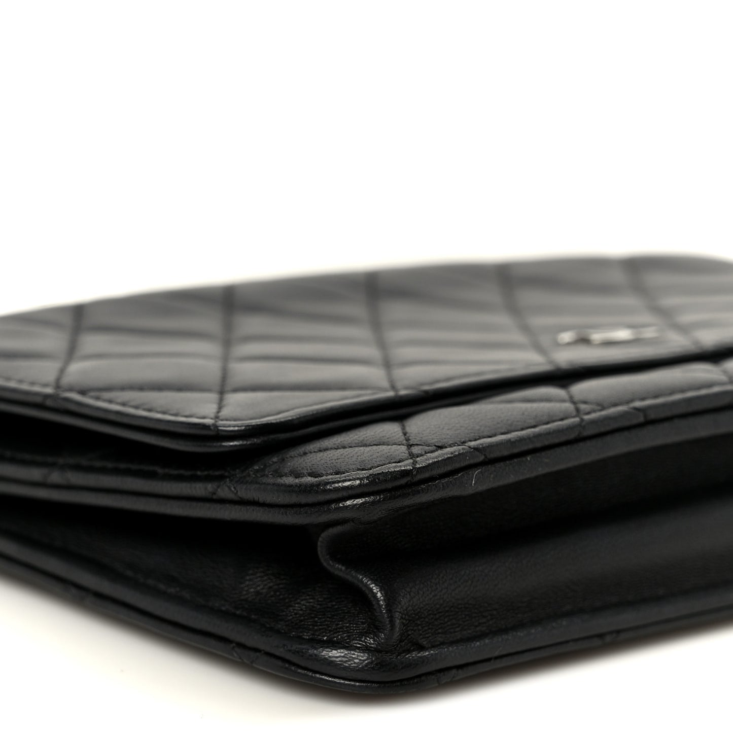 Lambskin Quilted Wallet On Chain WOC Black