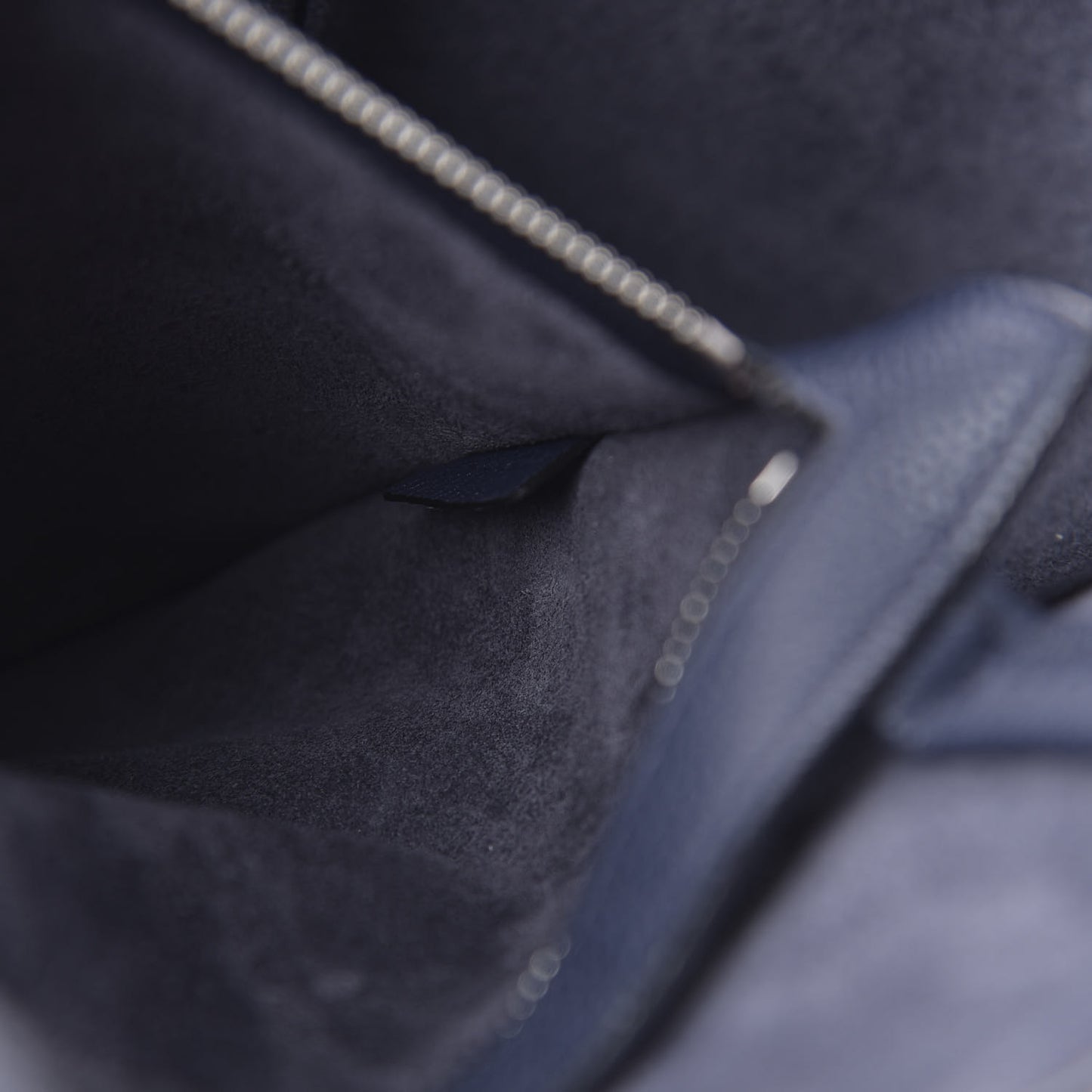 Soft Grained Calfskin Small Belt Cabas Phantom Navy