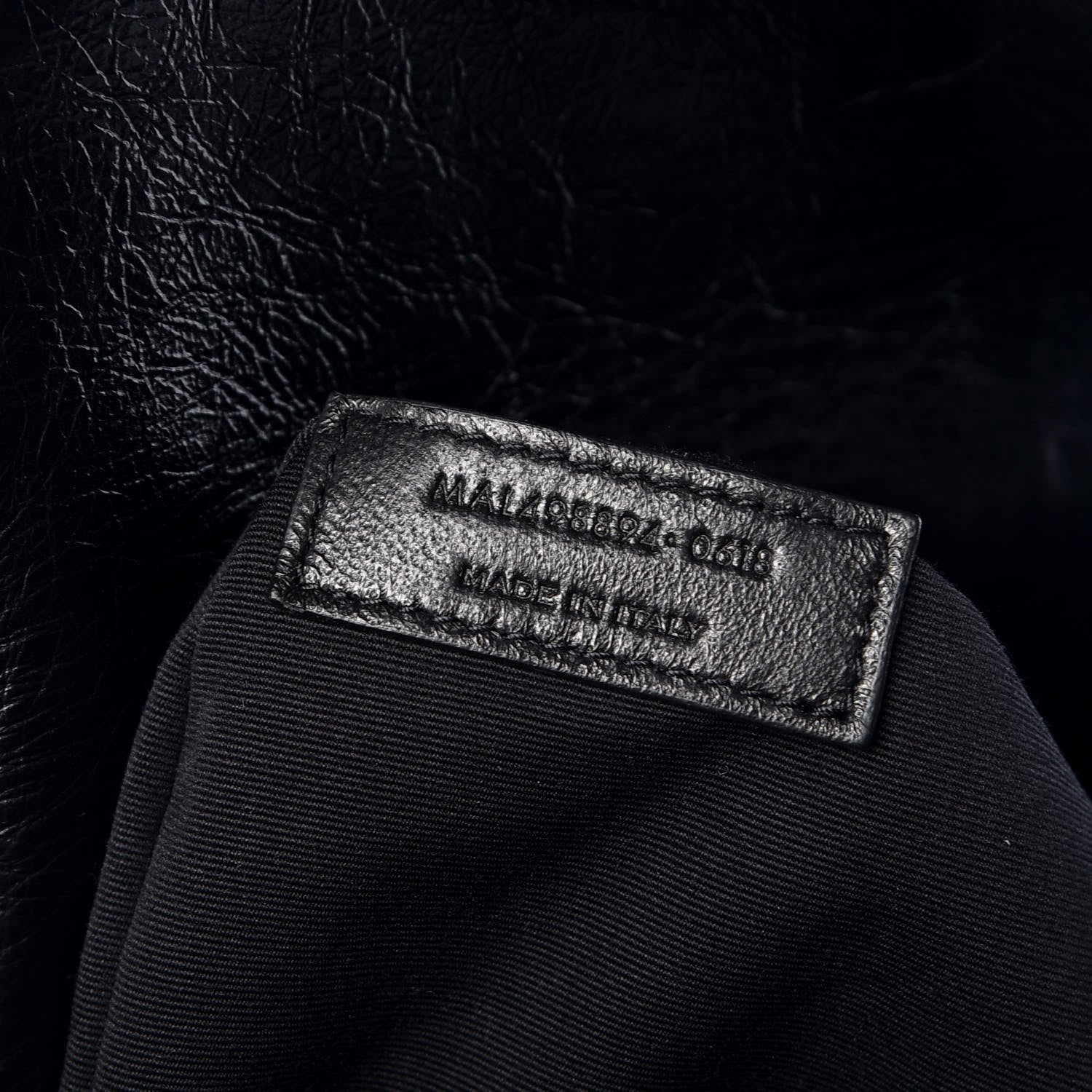 Saint Laurent Crinkled Calfskin Matelasse Monogram Medium Niki Chain Satchel Black 8 of 10