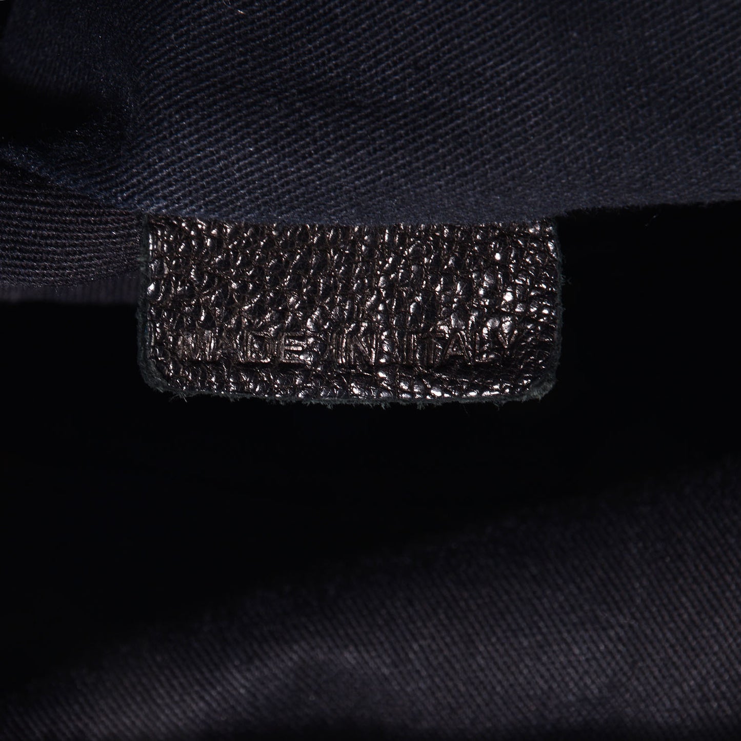 Grained Calfskin Large Nightingale Black