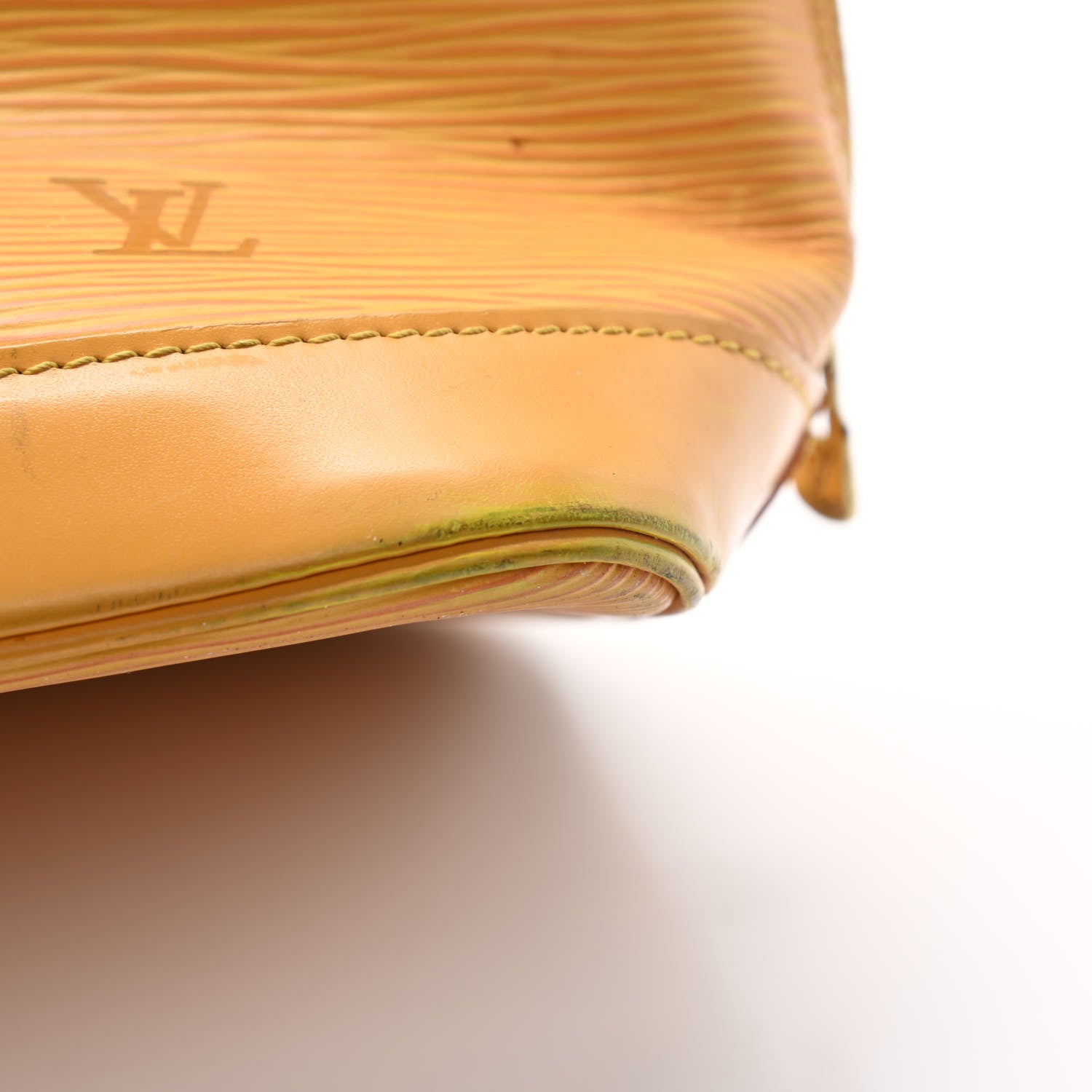 Louis Vuitton Epi Alma PM Tassil 11 of 12