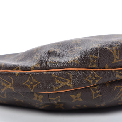 Louis Vuitton Monogram Croissant MM 6 of 9
