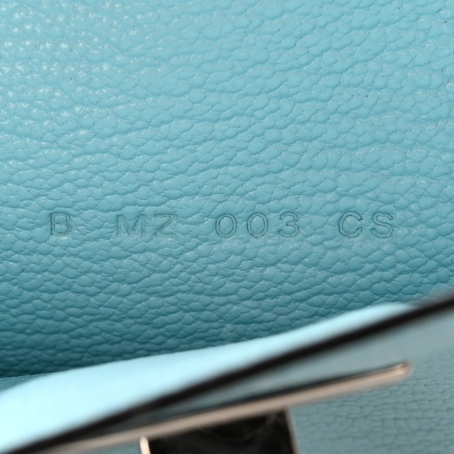 Chevre Mysore Kelly Pocket Compact Wallet Bleu Atoll