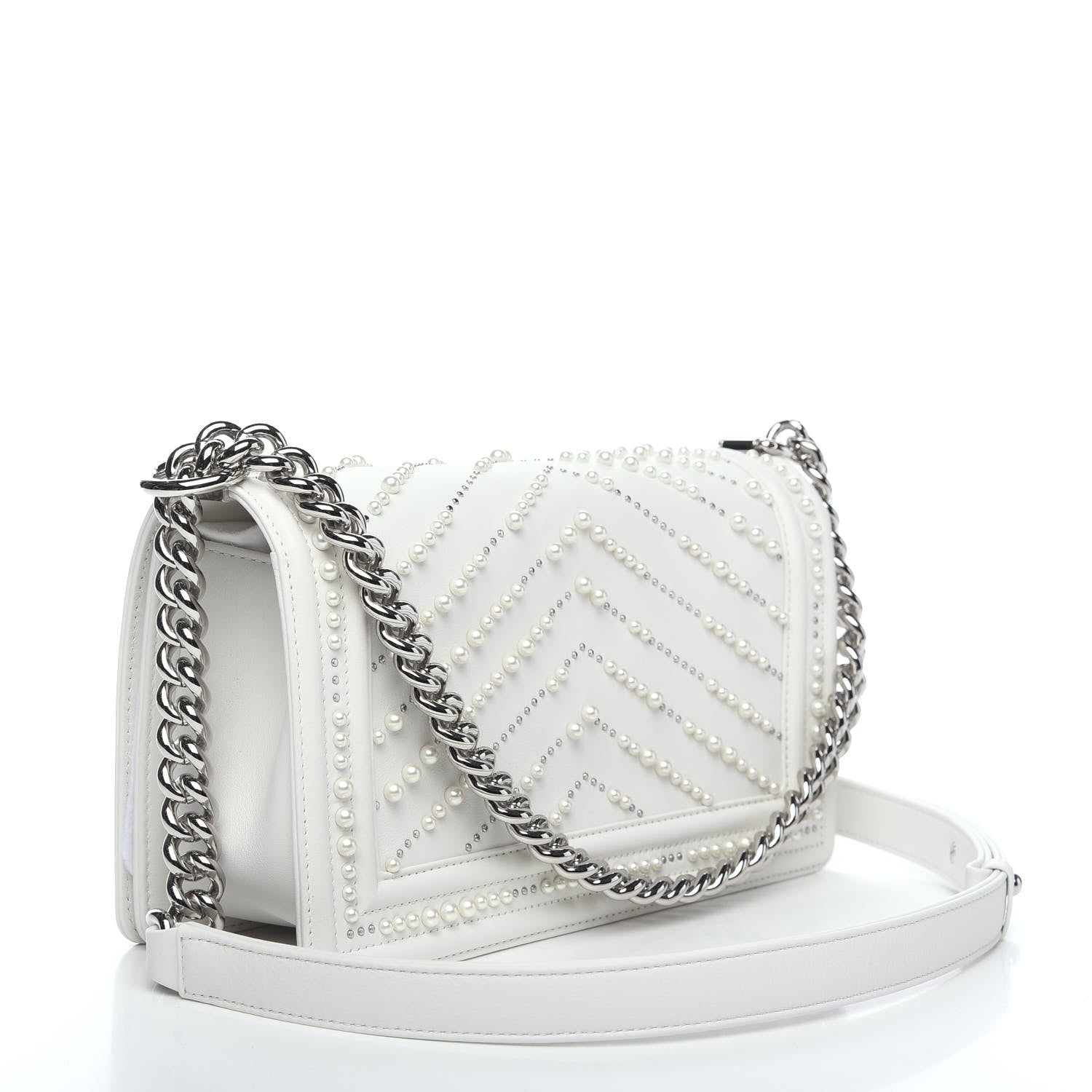 Chanel Calfskin Pearl Chevron Quilted Medium Boy Flap White 576455