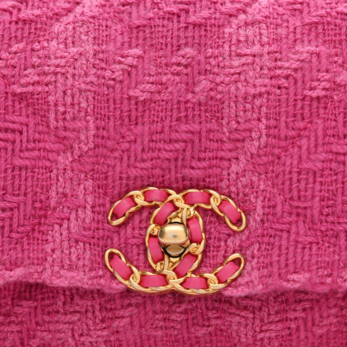 Tweed Quilted Chanel 19 Waist Bag Pink
