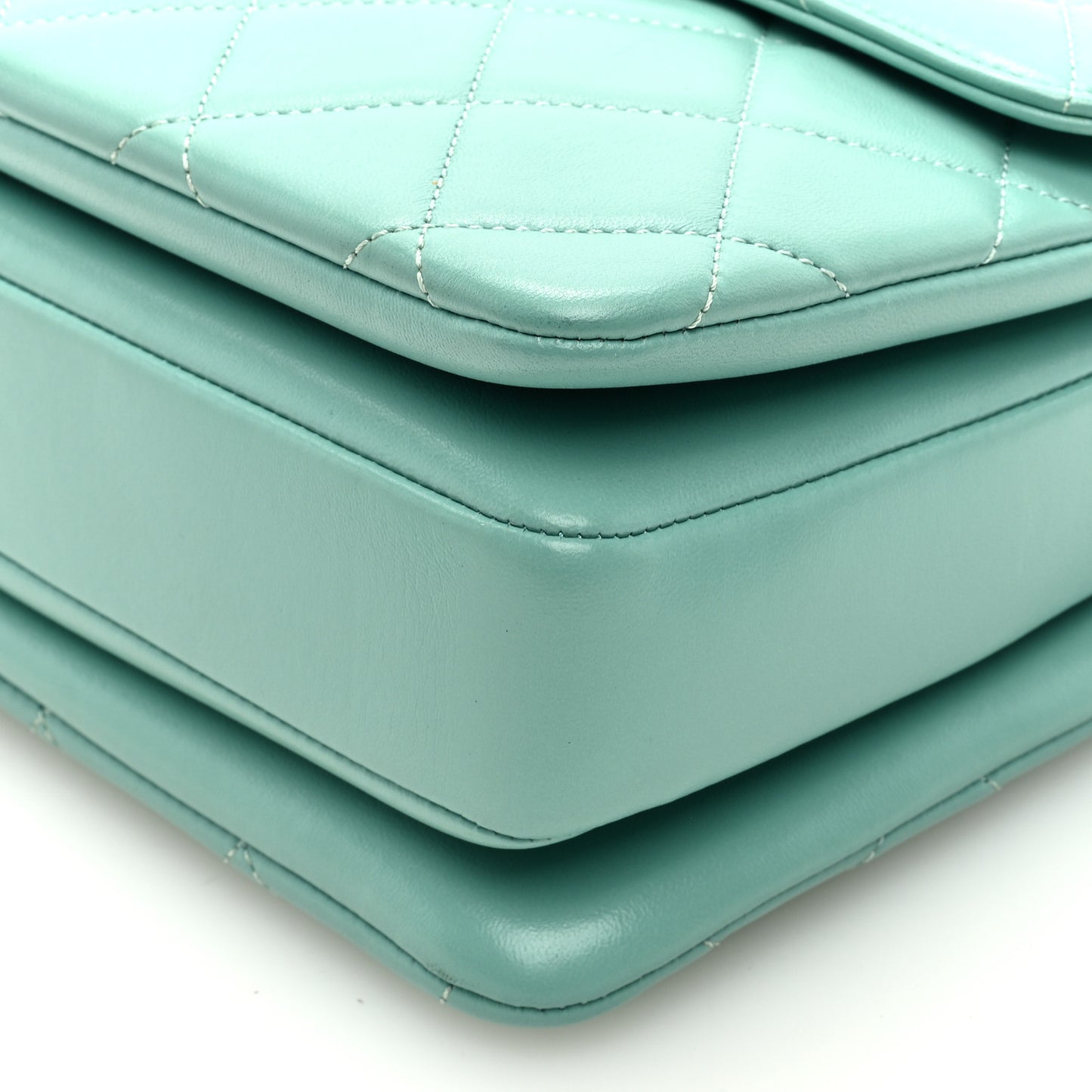 Lambskin Quilted Medium Trendy CC Flap Dual Handle Bag Light Green