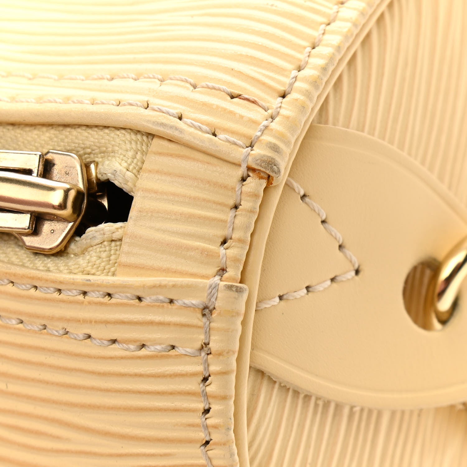 Louis Vuitton Epi Speedy 25 Vanilla 19 of 21