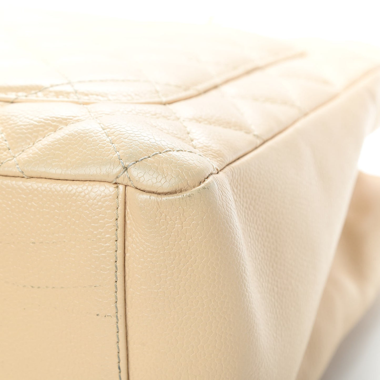Caviar Quilted Grand Shopping Tote GST Beige Clair