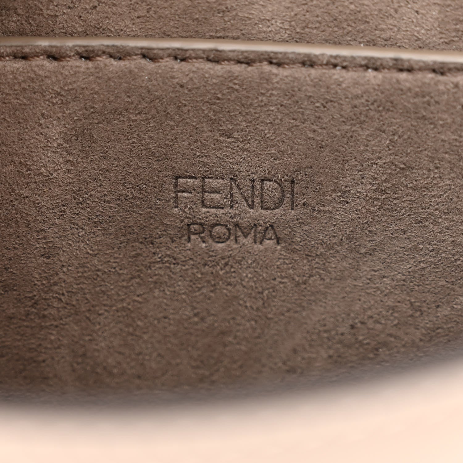 Fendi Vitello Brenta Cher Medium Fendi C'mon Tortora 7 of 12