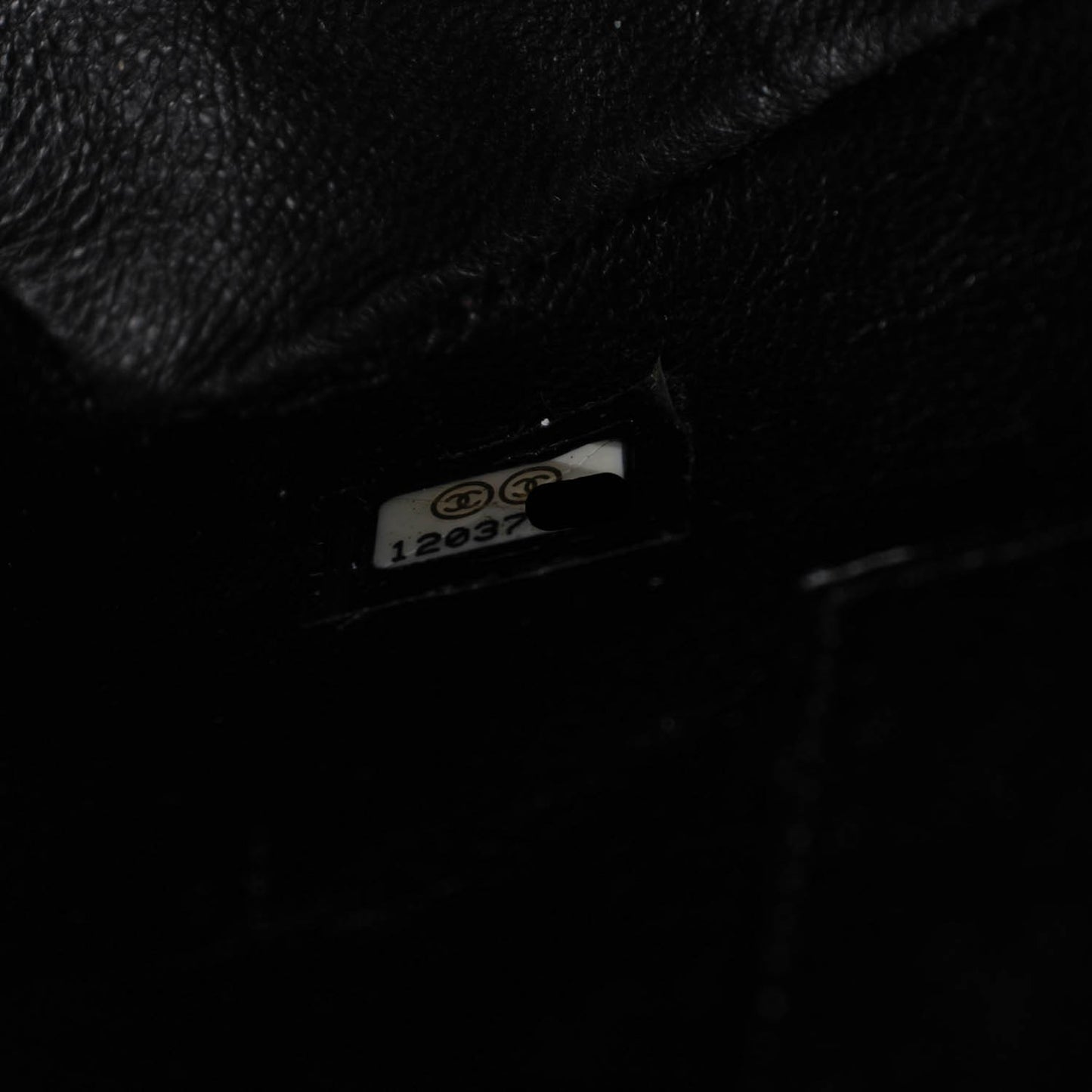 Caviar Quilted Medallion Tote Black