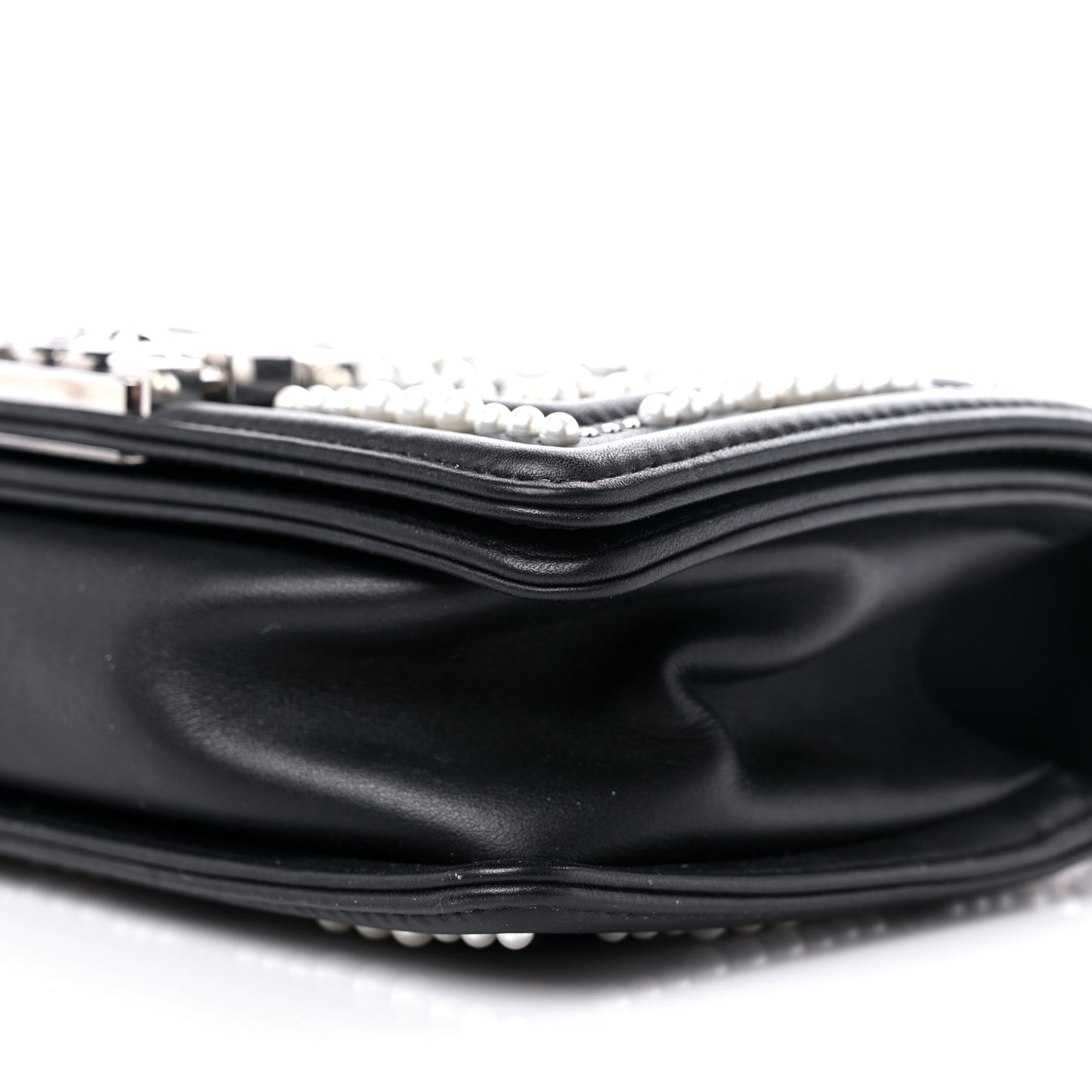 Calfskin Pearl Chevron Small Boy Flap Black