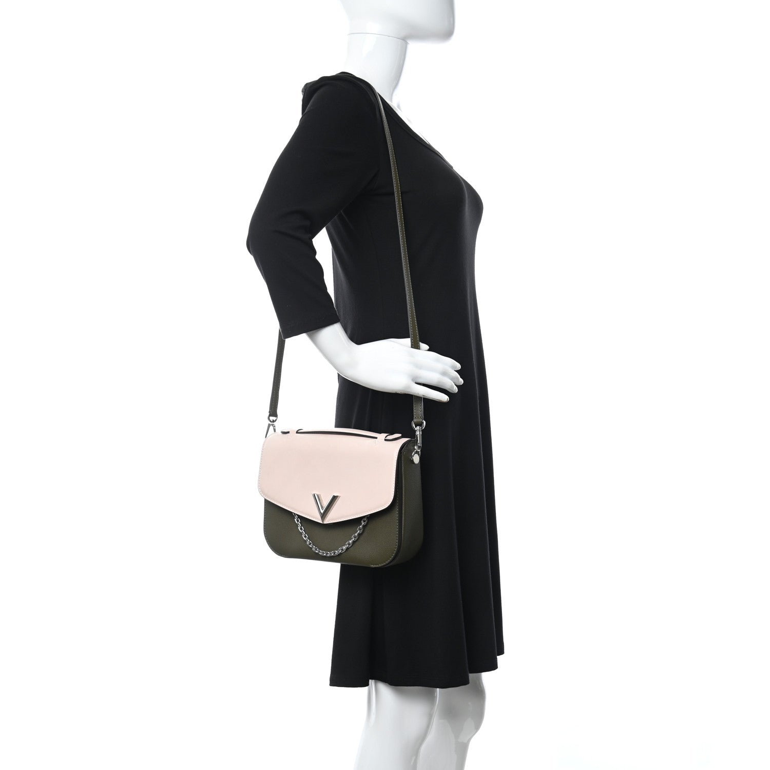 Louis Vuitton Calfskin Very Messenger Kaki 2 of 12