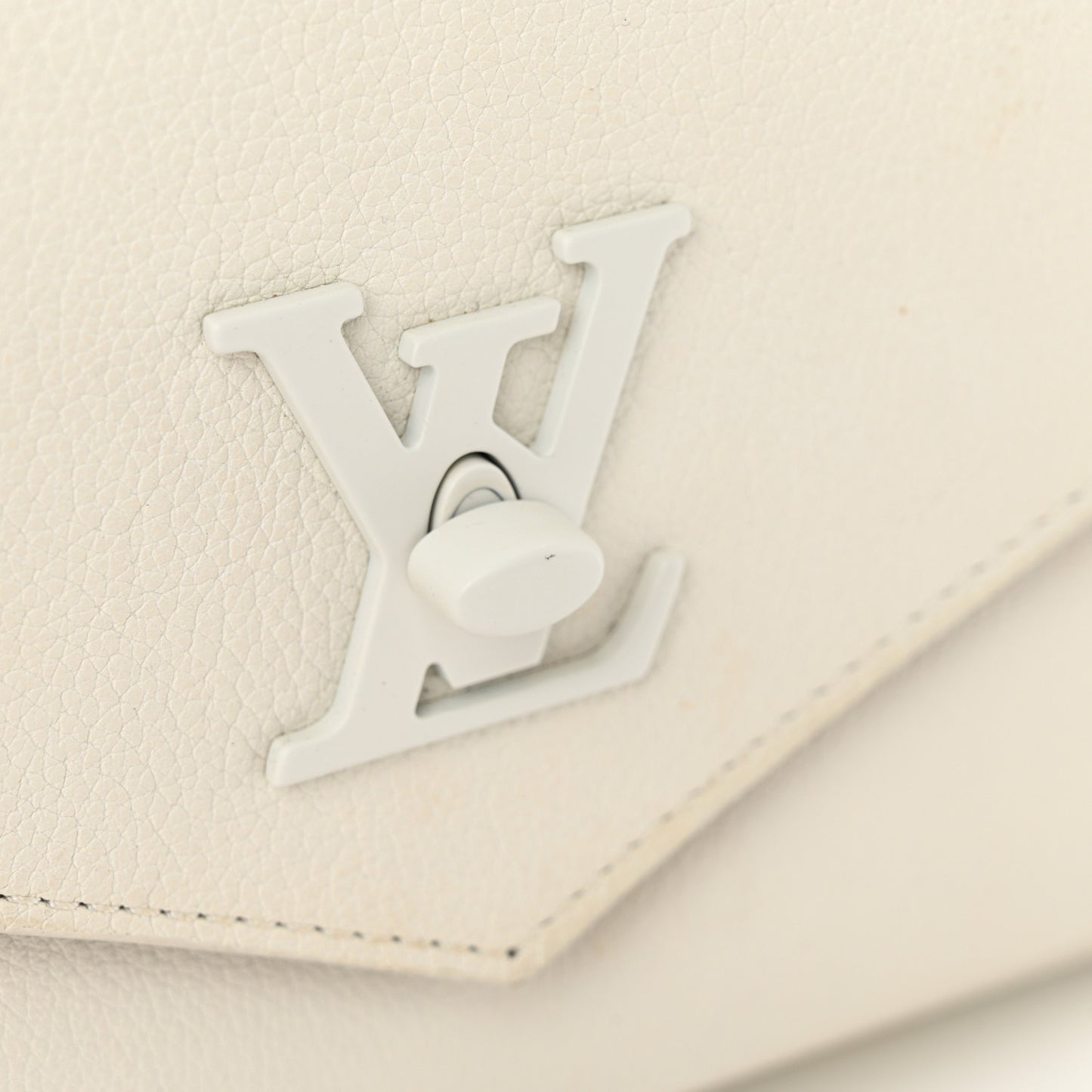 LOUIS VUITTON Soft Calfskin Mylockme Chain Bag BB White