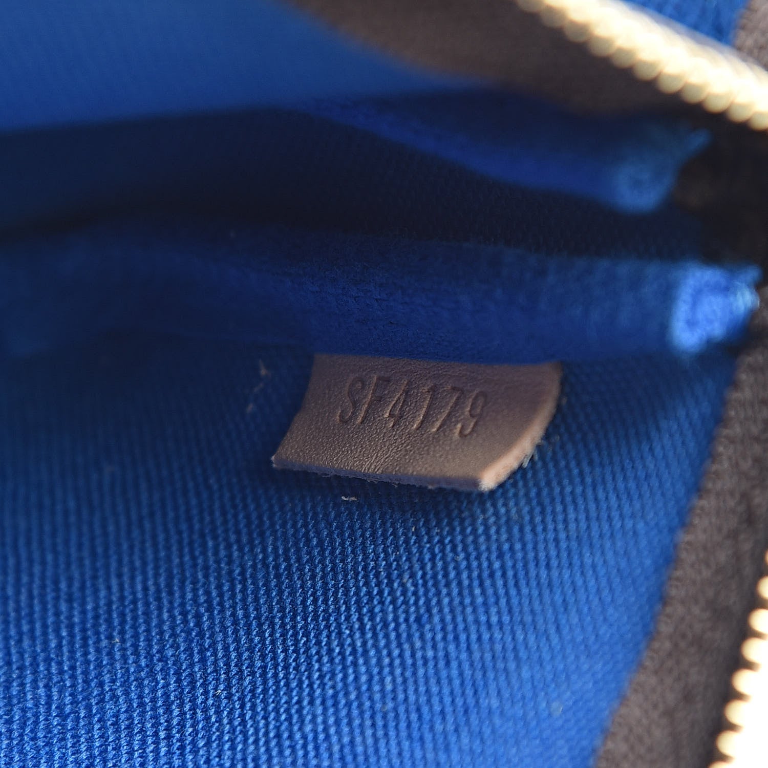 Louis Vuitton Monogram 2019 Christmas Animation Mini Venice Pochette Accessories Blue 7 of 7