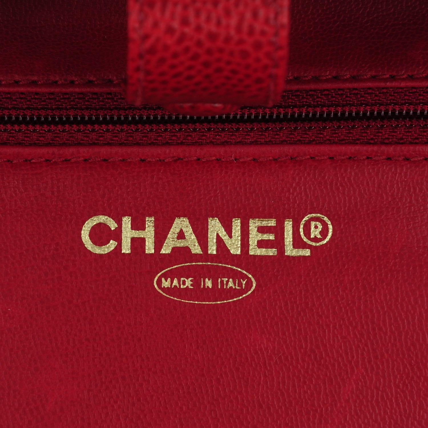 Chanel Caviar CC Vanity Cosmetic Case Red 7 of 9
