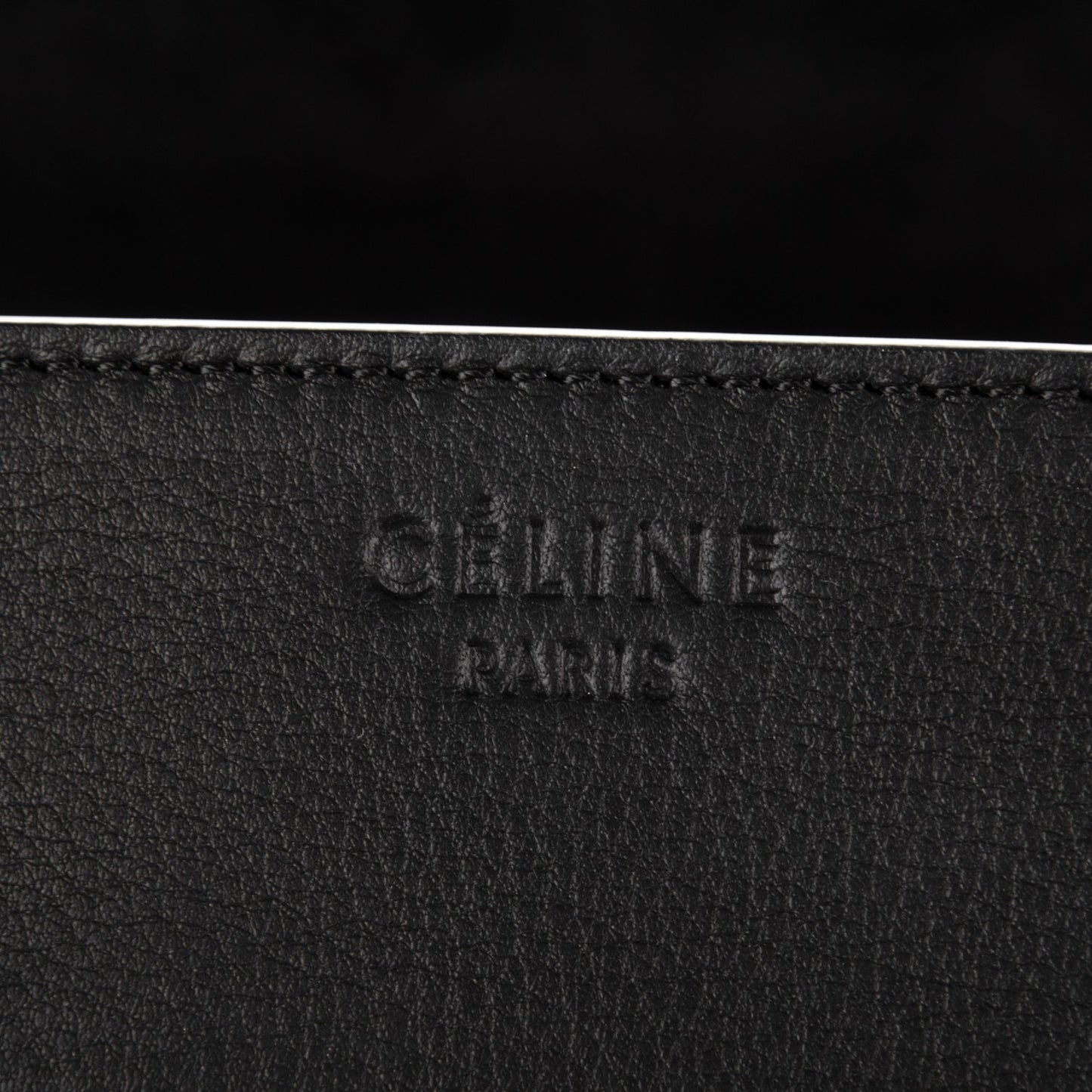 Supple Calfskin Medium Phantom Luggage Black