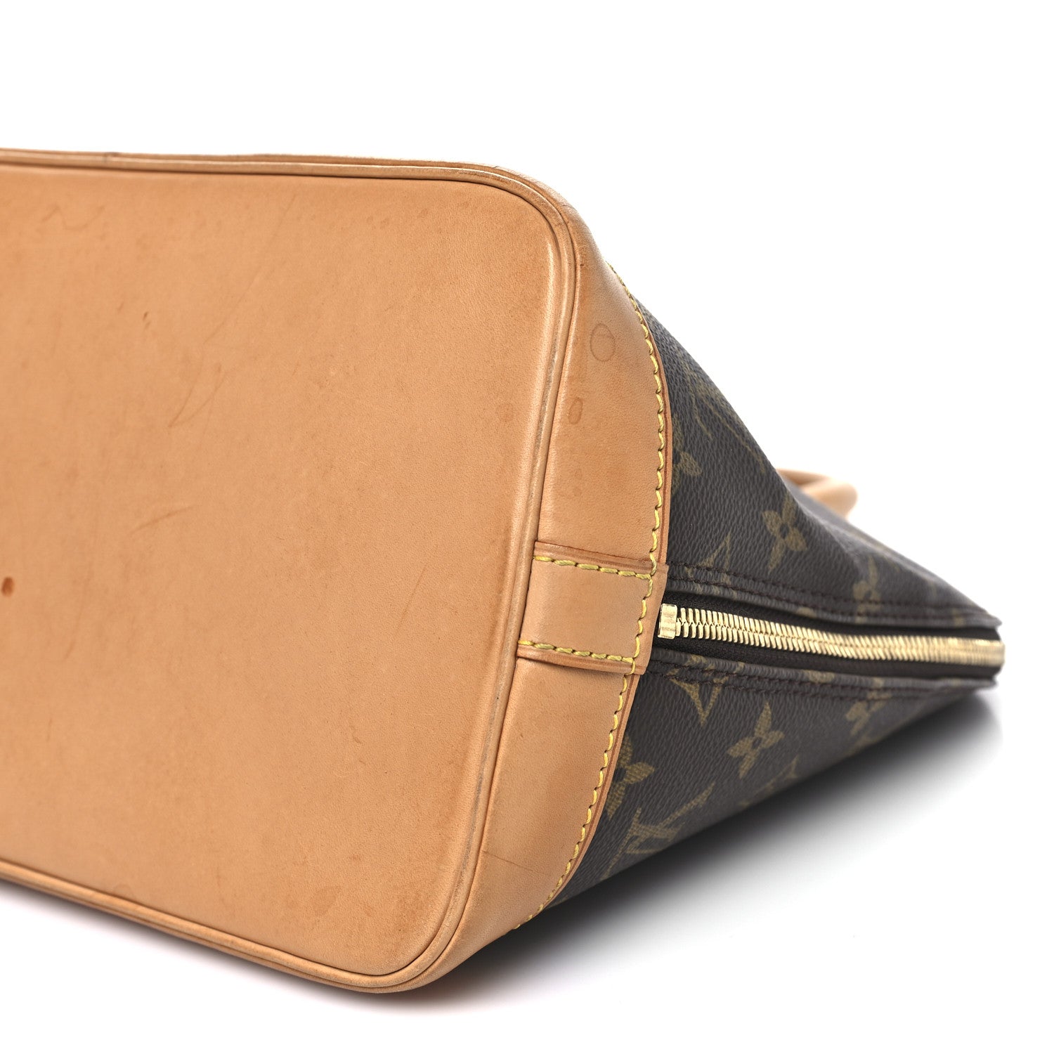 Louis Vuitton Monogram Alma PM 9 of 13
