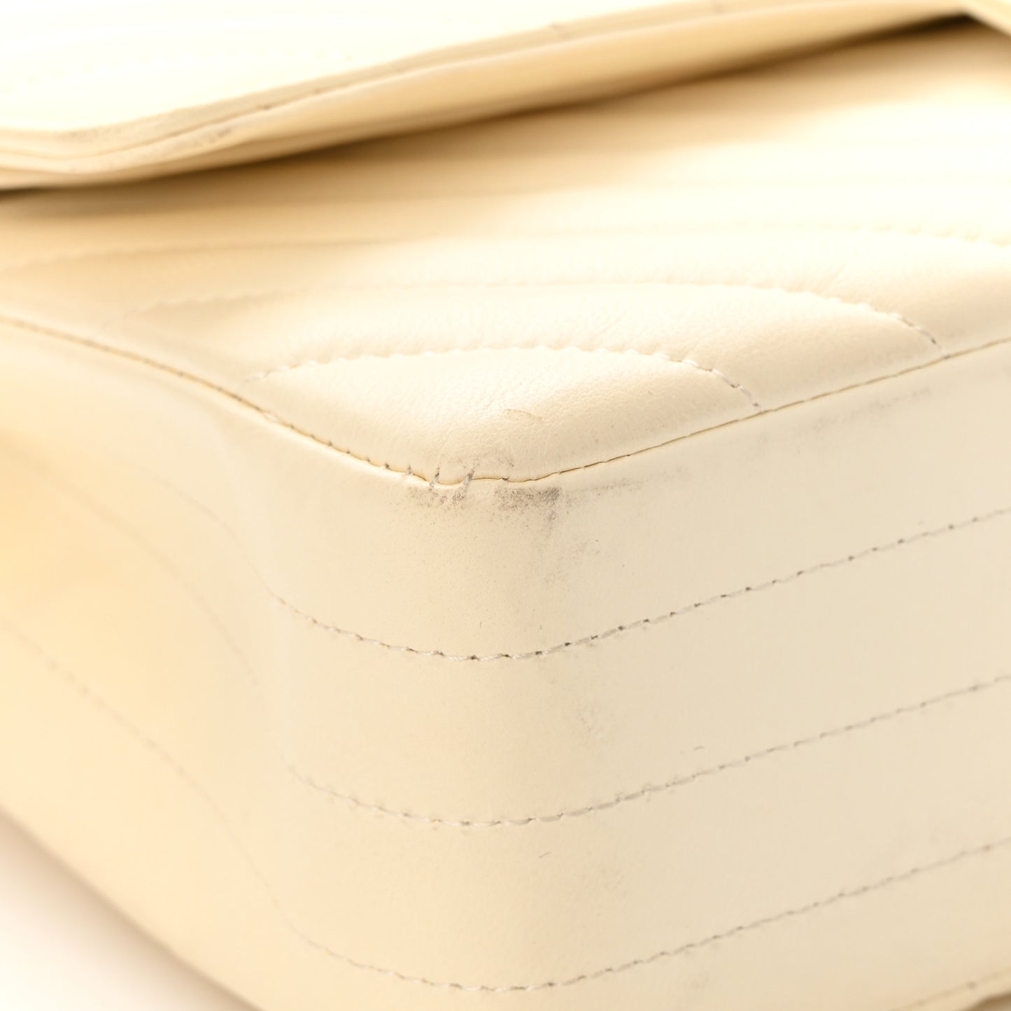 Lambskin Chevron Quilted Medium Double Flap Ivory