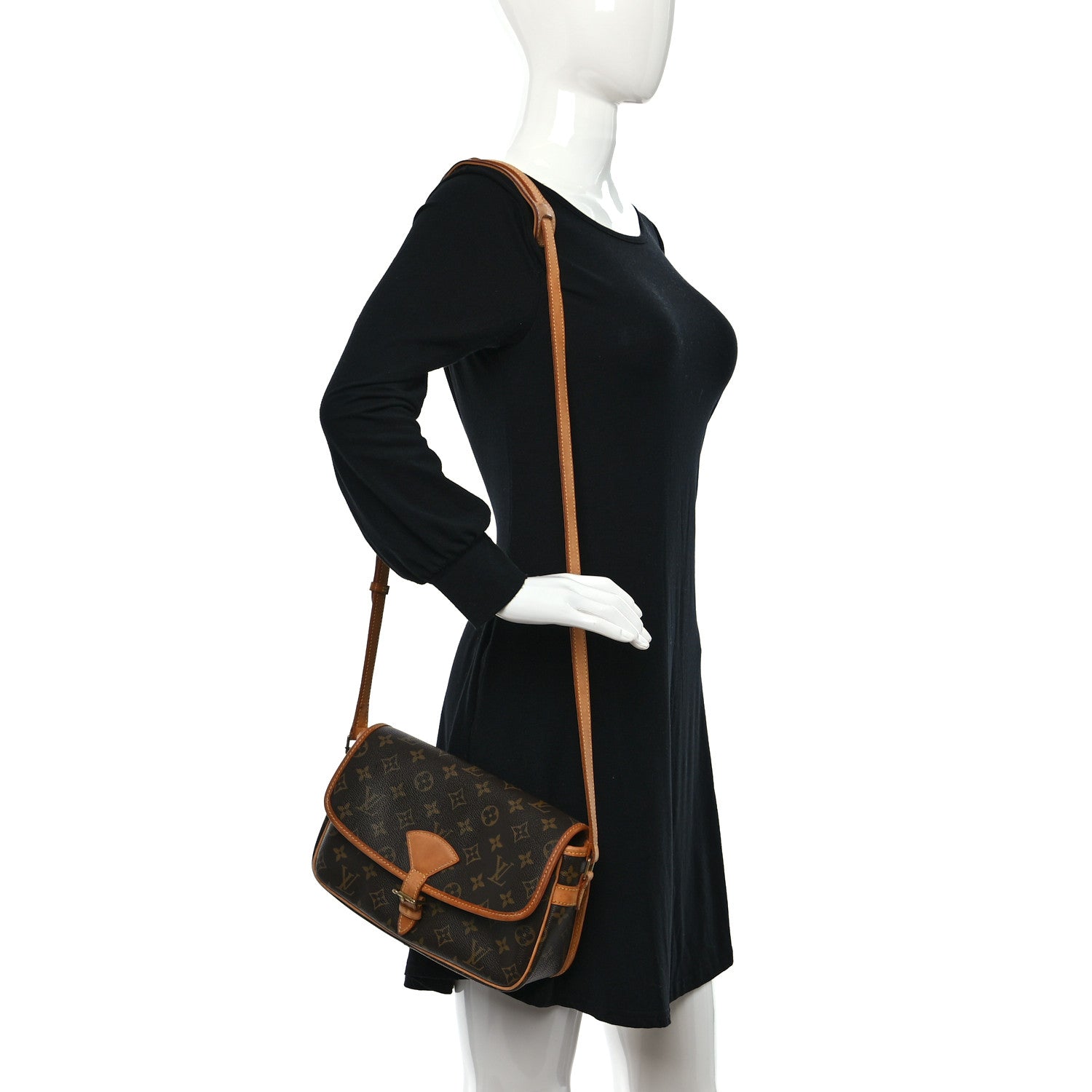 Louis Vuitton Monogram Sologne 2 of 13