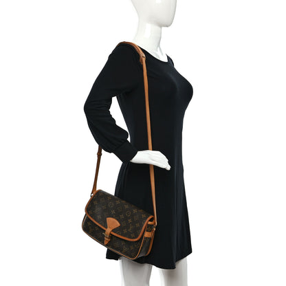 Louis Vuitton Monogram Sologne 2 of 13