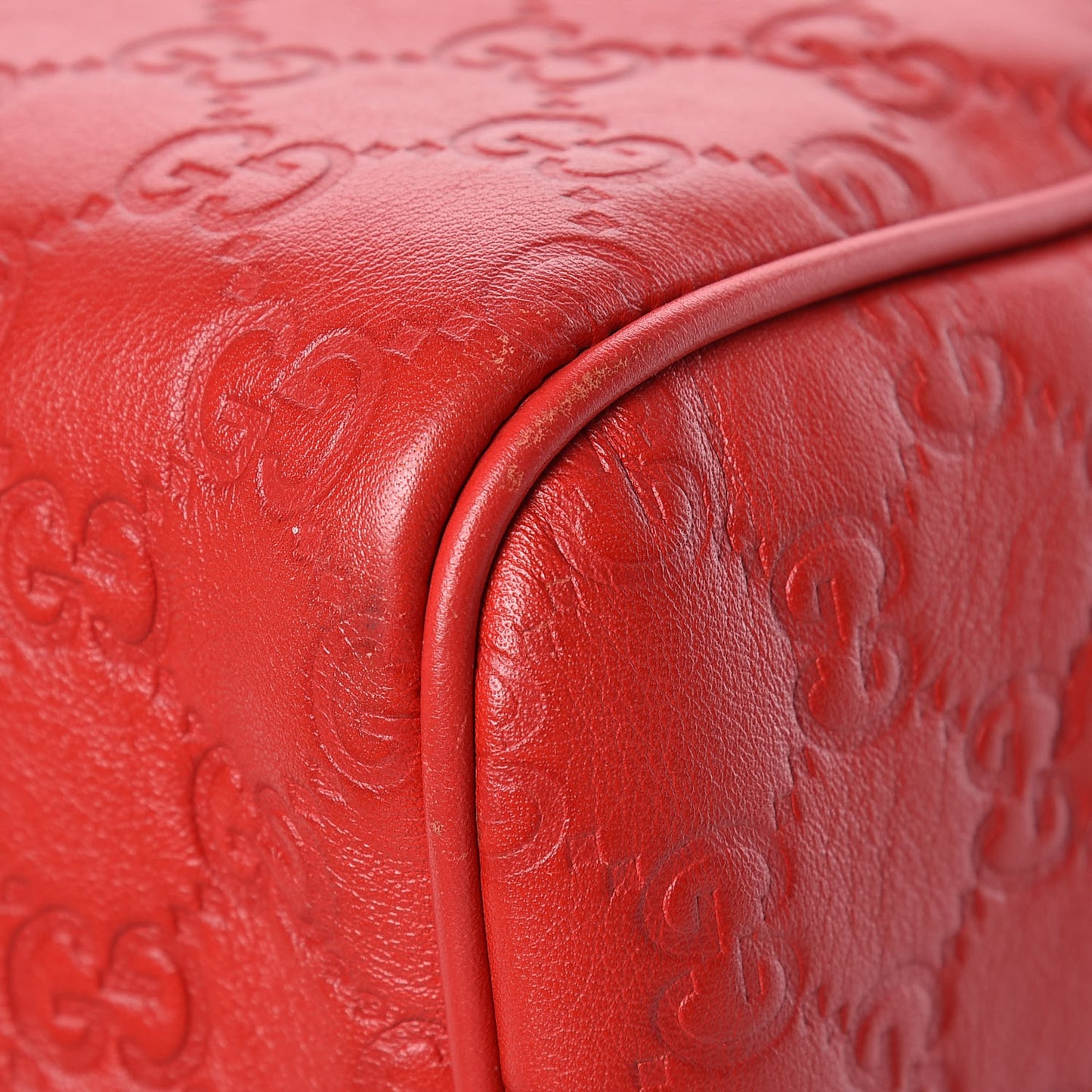 Guccissima Vitello Tender Medium Joy Boston Sporting Red