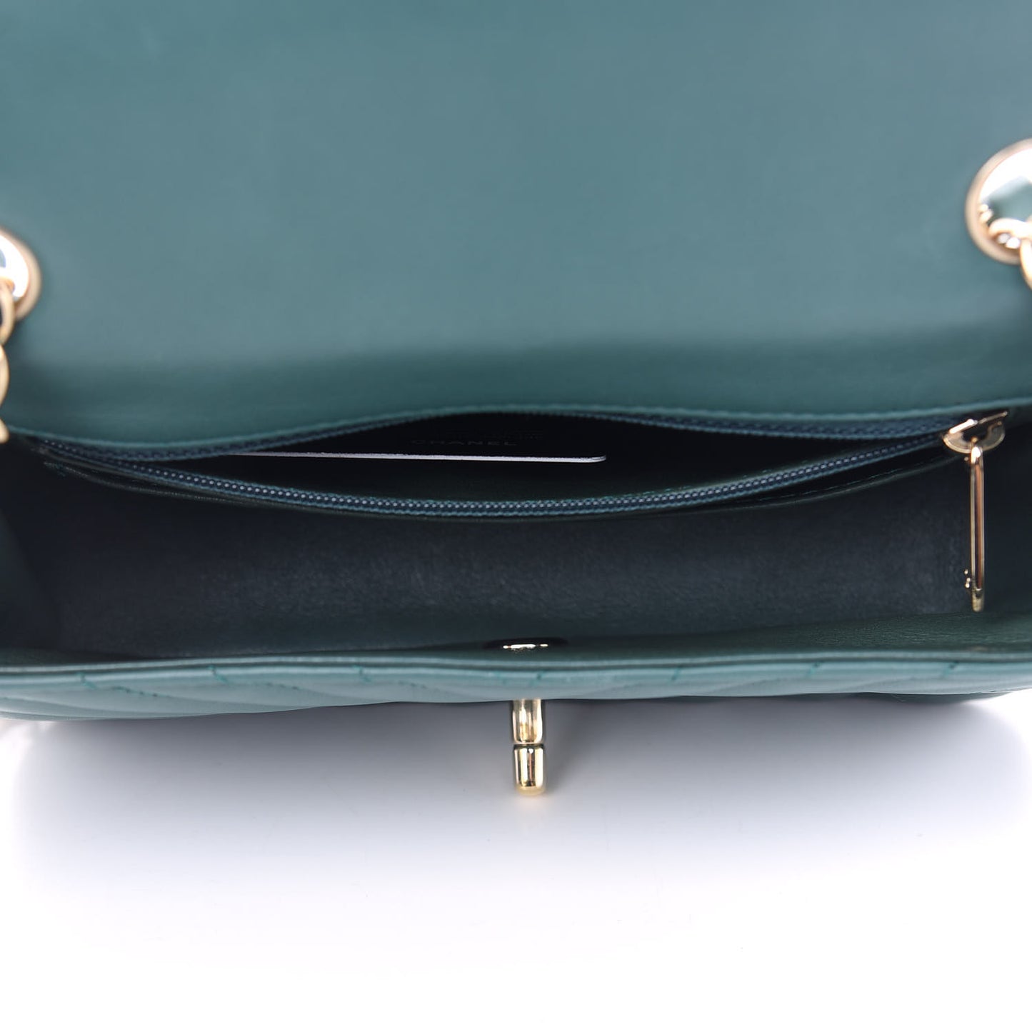 Lambskin Chevron Quilted Medium Single Flap Green