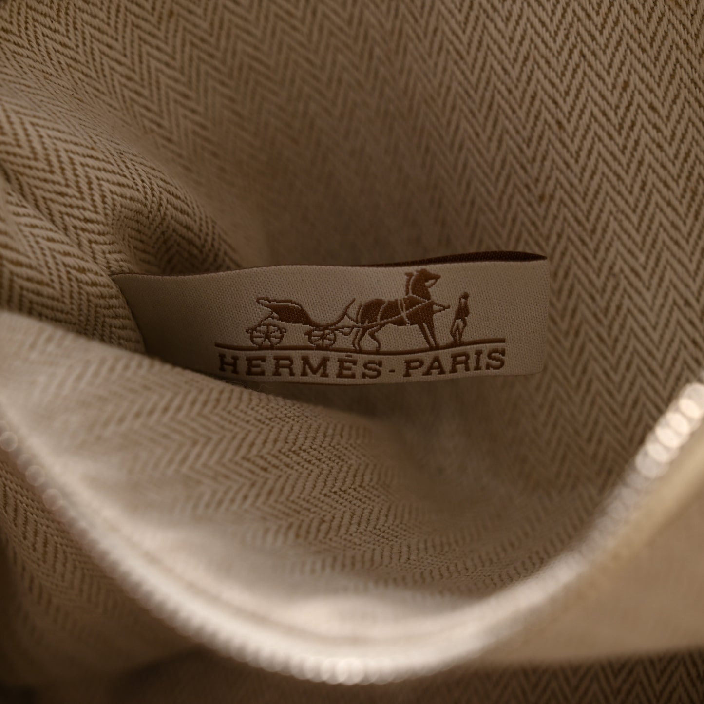 Canvas Barenia Fourbi 25 MM Pouch Naturel Fauve