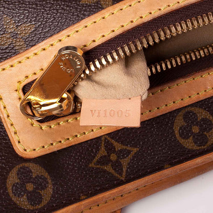 Louis Vuitton Monogram Hudson GM 7 of 8
