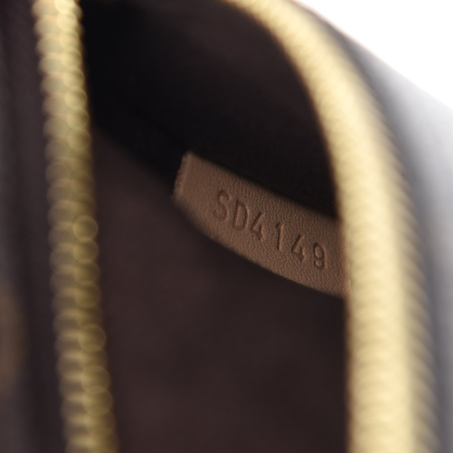 Louis Vuitton Monogram Pochette Metis 9 of 12