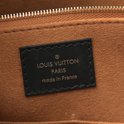 Louis Vuitton Empreinte Monogram Giant Onthego MM Black 6 of 9