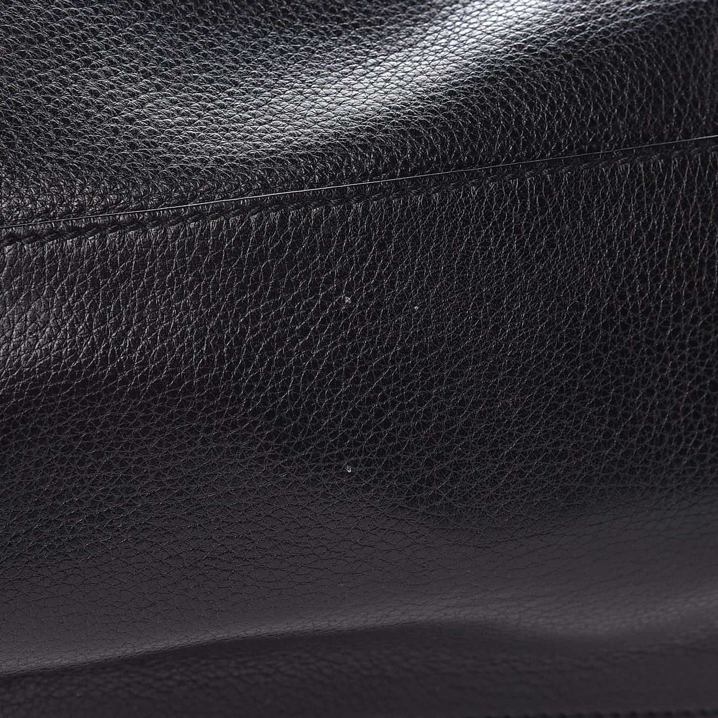 Pebbled Calfskin Medium Soho Chain Shoulder Bag Black
