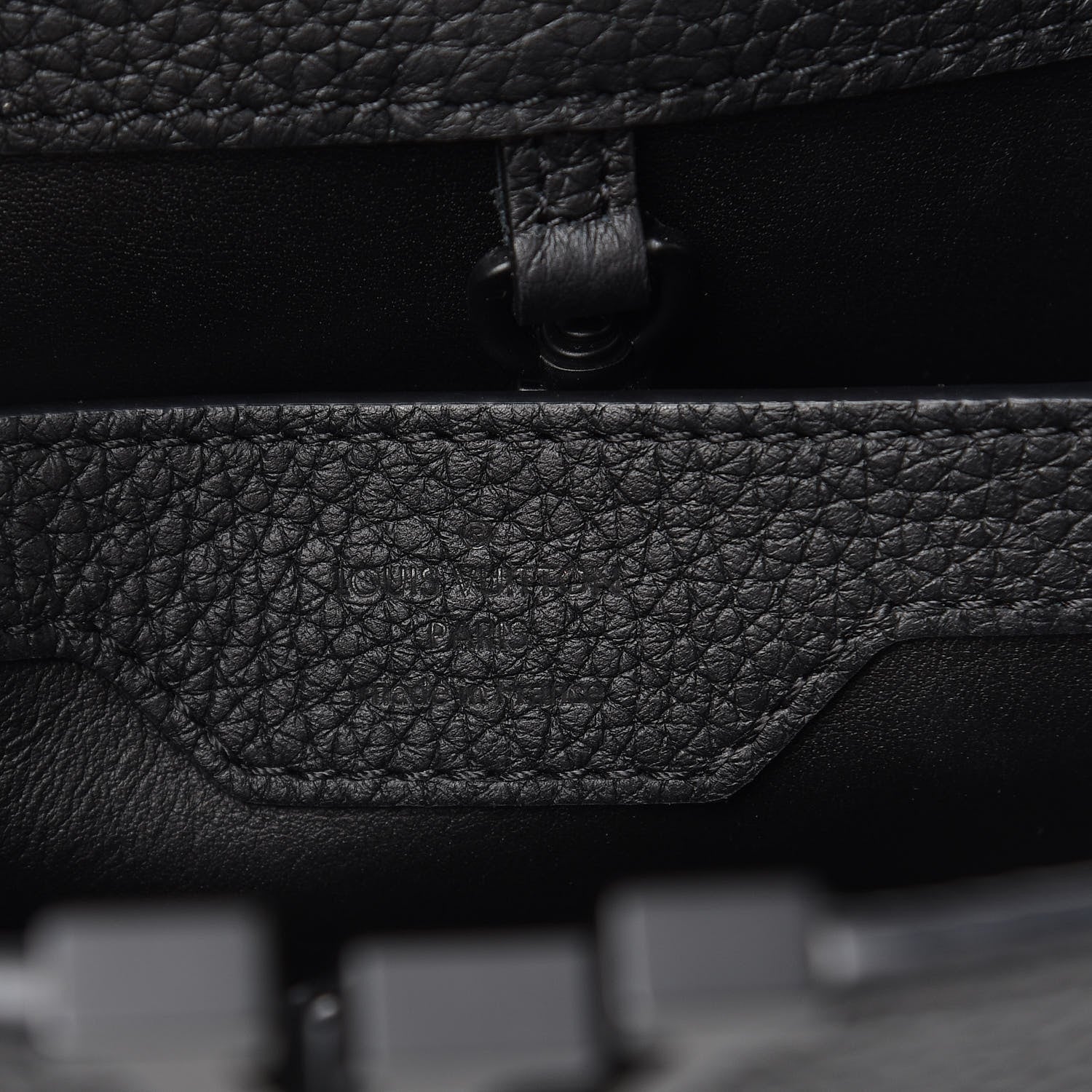 Louis Vuitton Taurillon Capucines BB Matte Black 6 of 8